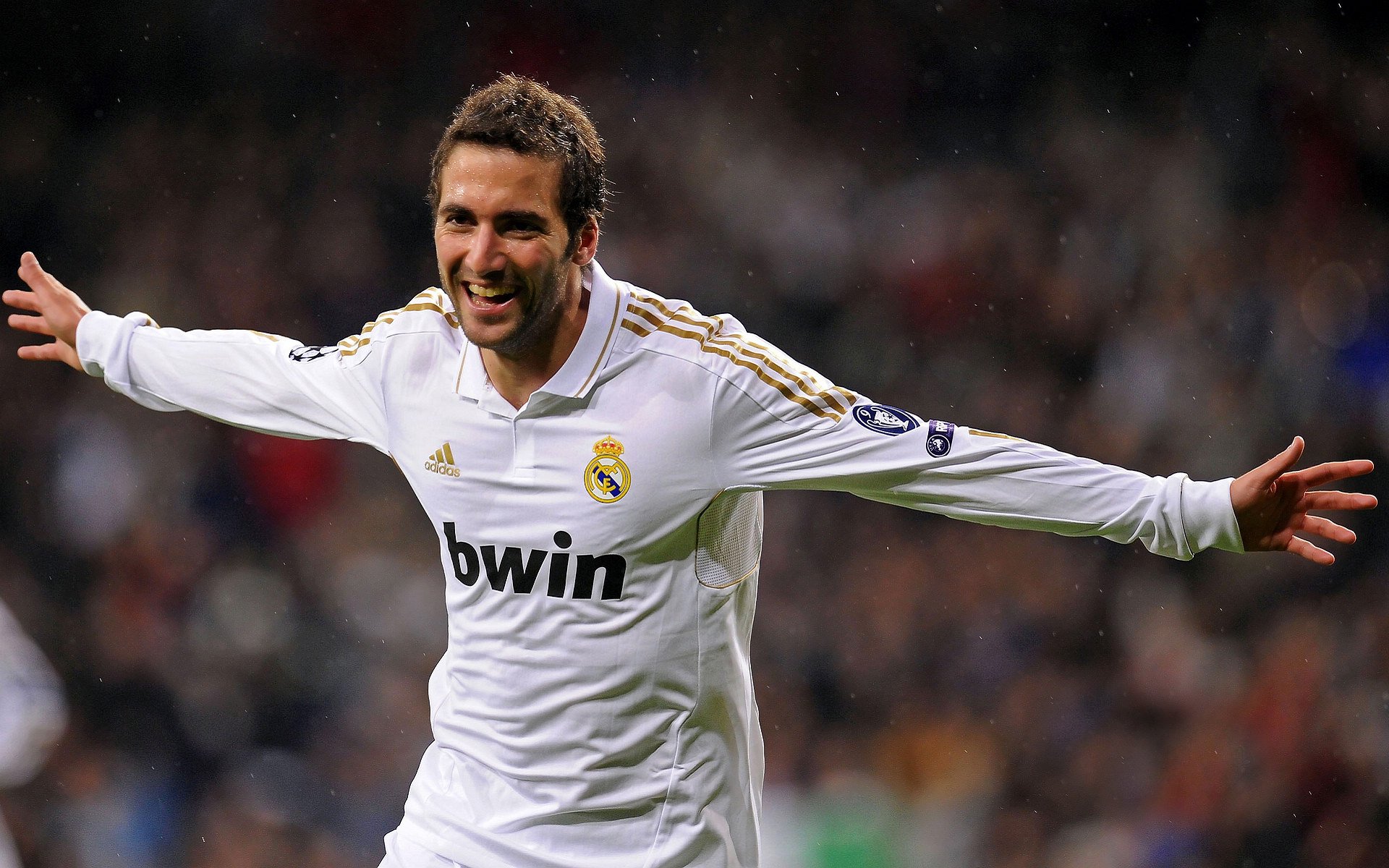 中国足球：预选赛连续获胜，冲击世界杯目标坚决！，中国足球队预选赛