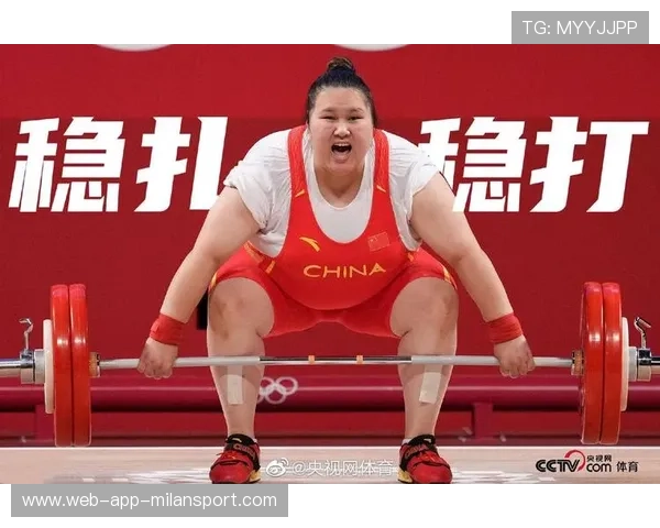 走近李雯雯，听她讲述努力让梦想必达！，李雯雯生活照