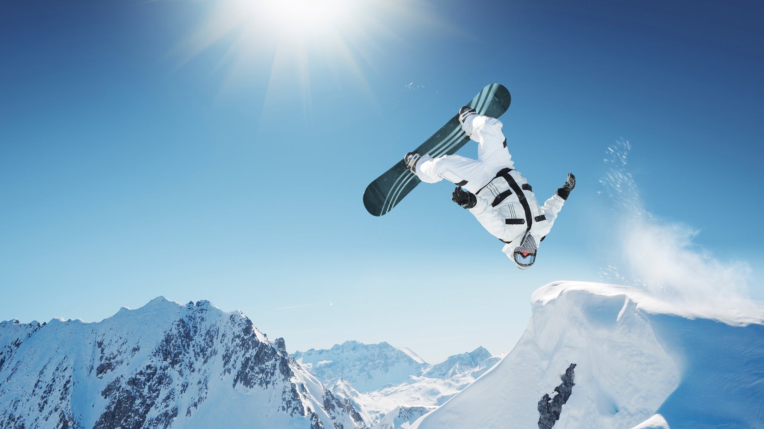 《堡垒之夜》“未来荣光”赛季开启,作品激发创意!